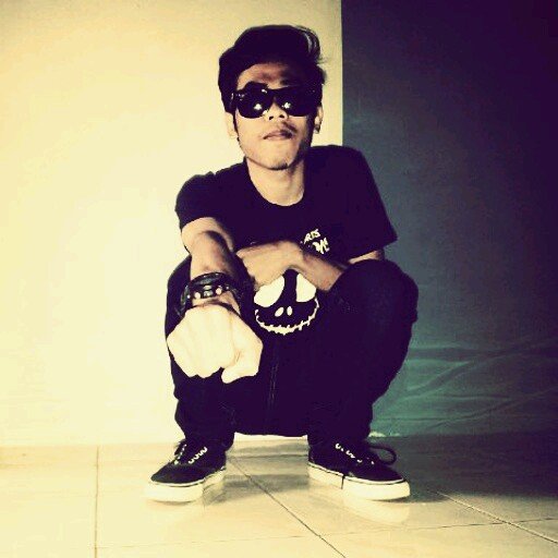 keep calm and always listen song pee wee gaskins
@inheritpoppunk