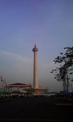 glangsatriaa's profile picture. 