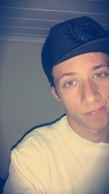 Face: Fernando Rao
Instagran: @fernandorao
Snap: raofernando
Whats: 43 9643-4409