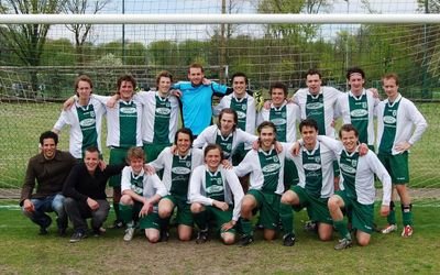 RPCEindhoven5's profile picture. Het sterrenensemble, nu ook te vinden op Twitter. 
Sambavoetbal kreeg een nieuwe dimensie sinds de intrede van RPC4 in het semi-betaalde voetbal.