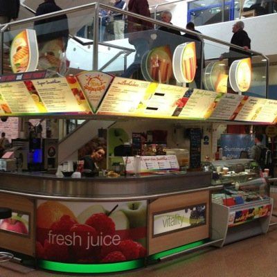 Exeter's most vibrant Juice Bar situated in the Guildhall Shopping Centre! Serving Smoothies, Fresh Juices, Milkshakes, Frozen Yoghurt, Paninis, Wraps and Cake!