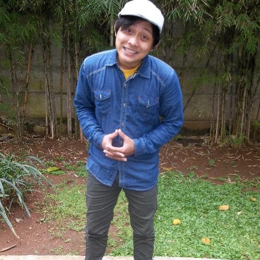 qaranyynk's profile picture. Don't forget to smile ☺