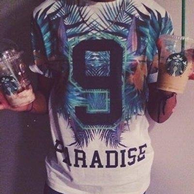 اول شي سو فولو! (: سويت؟ اوكييه المهم اسمي اماني مب منى -بس اقول- و شسمه اسعدووننيي :( و ها فولو مال نص دقيقه خله لنفسك،اكاونتي الجديم تهكر @Fox_monex