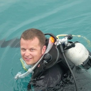Avid scuba diver, conservationist and underwater wildlife photographer.