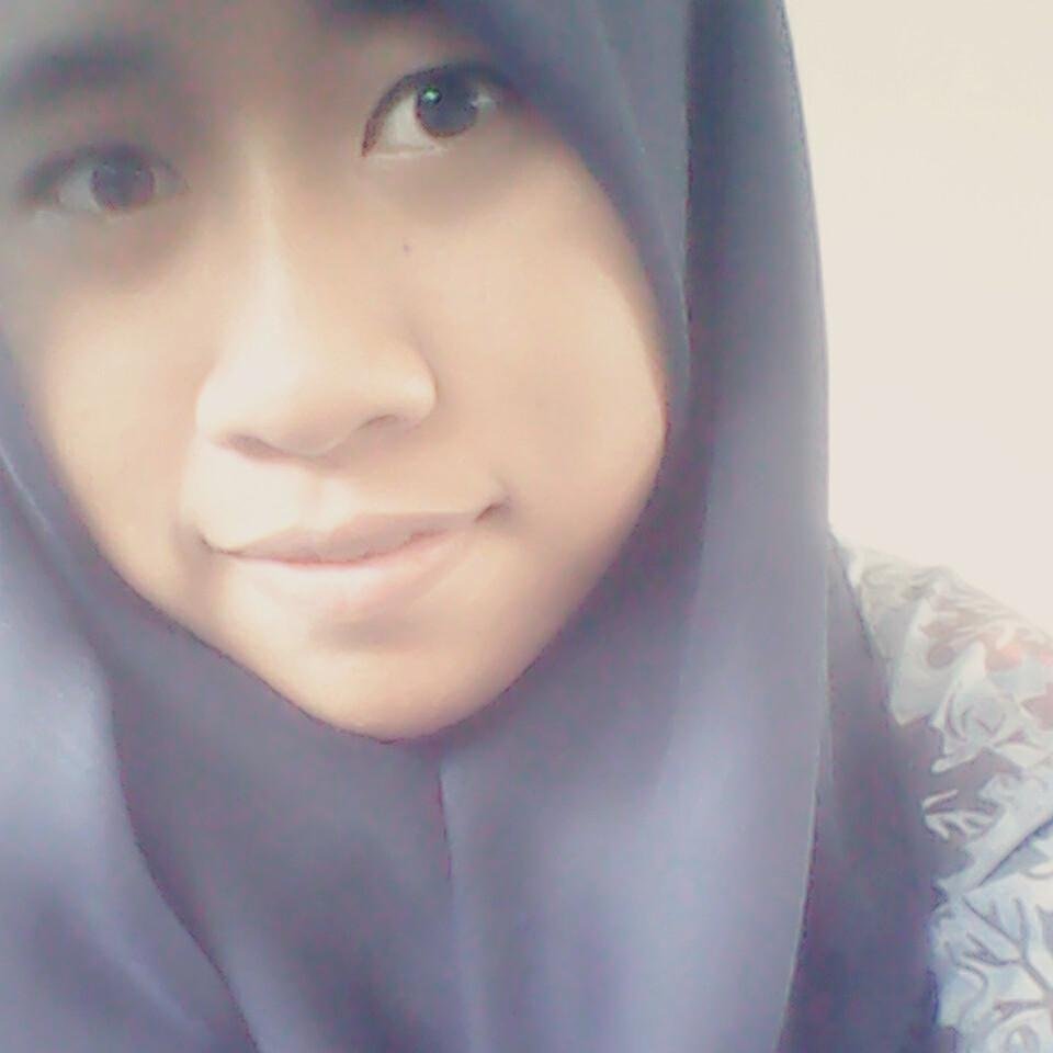 Yuni_1441's profile picture. Yuli Setia Budi :* {}