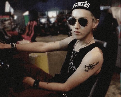 fake wyf