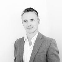I'm a headhunter in the Media branch in Norway, hunting for digital, strategic and commercial minds.