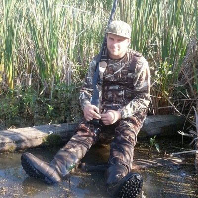 Work Hard, Play Harder.... Avid Waterfowler. @BlueRiverBottom. iPhone 4s. For the best Instagram pics check out @blue_river_bottoms on Instagram!