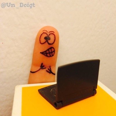 Je me doigt de vous montrer l'actualité sans attendre deux mains