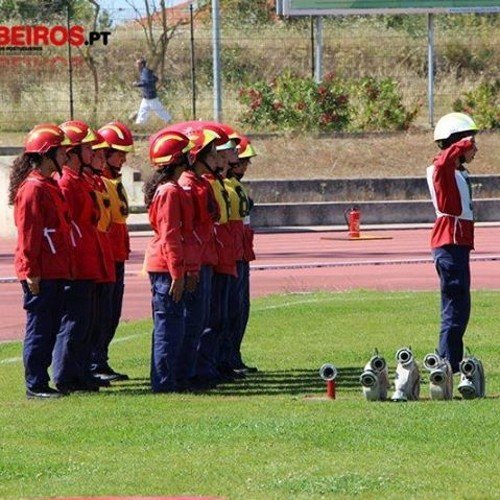 Sou cadete porque amo aquilo com coracao
