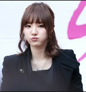 dopeminhee's profile picture. goodbye memories