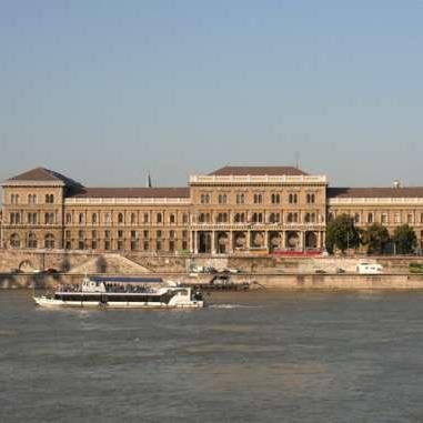 saira_gilani's profile picture. Professor