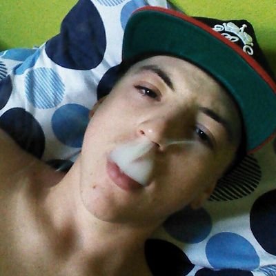 Fugindo da policia pra nao apanha de graça, ja to mais que vacinado ja conheço o estilo da raça .