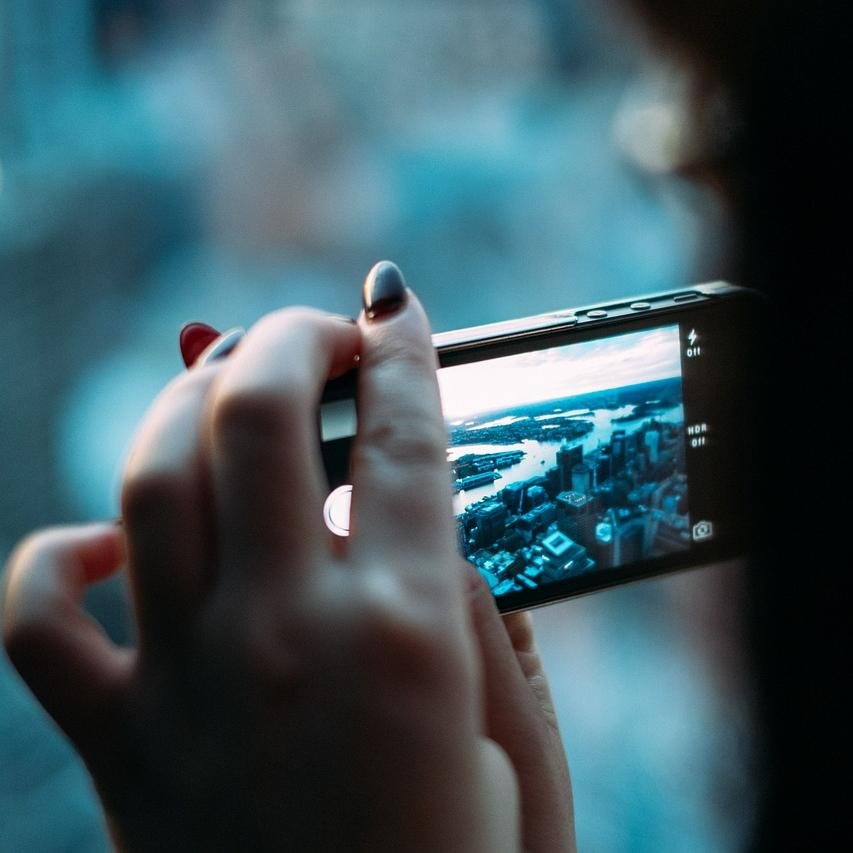 SmallTechTalkWP's profile picture. 