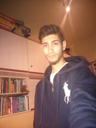 Agus_Mdz93's profile picture. 20 años Madrid centro , Amante de la que se avecina , Adoro la musica. Real Madrid C.F