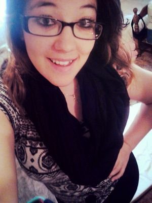 -whitneyyyy(:
- july29
~17 #senior
-at mcdonaldsss