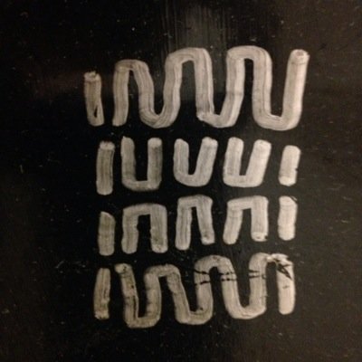 WarmWaveforms's profile picture. 