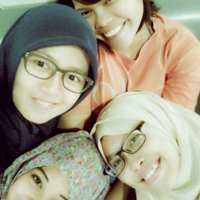 Tri Nurmalasari (@trinurmalaasari) 's Twitter Profile