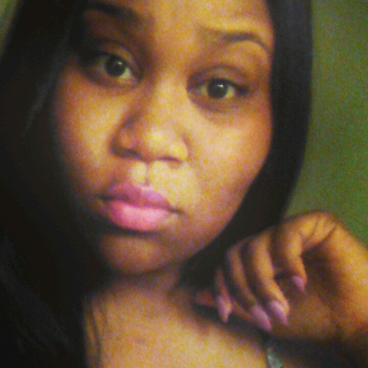 #PLUSSIZEBEAUTY #TEAMCAPRICORN  #TEAMGOD #TEAMOBAMA  !!!!! My lips are the gun. My smile is the trigger. My kisses are the bullets. Label me a killer.