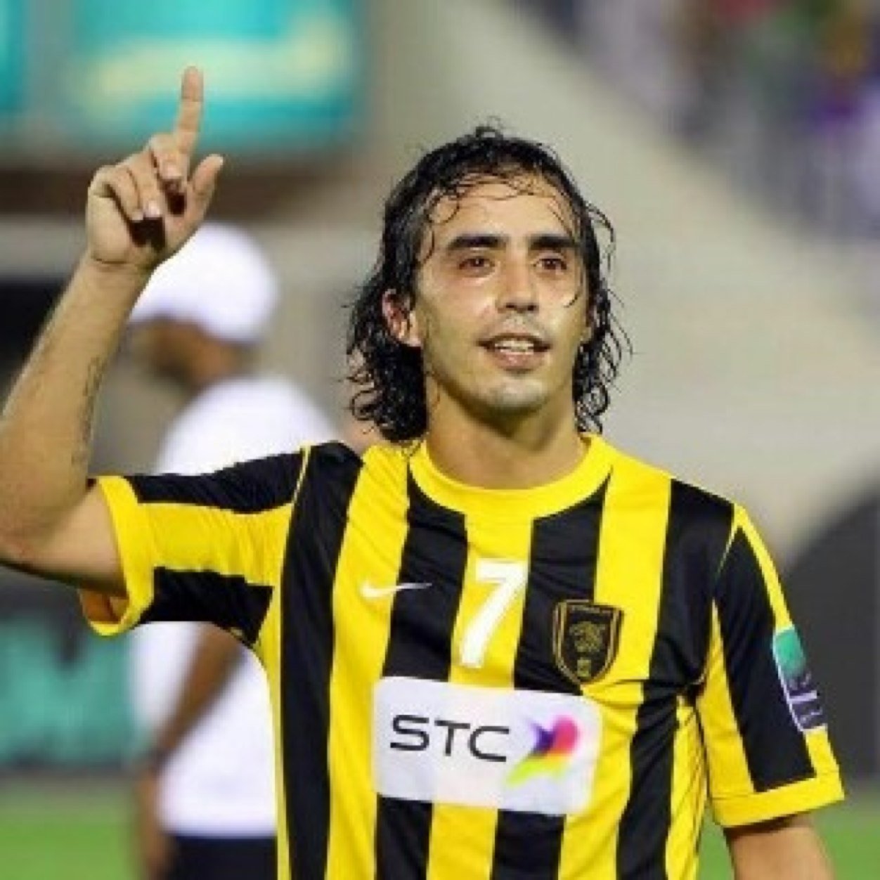 هذا انحضر تابعوني هنا sn_t7@