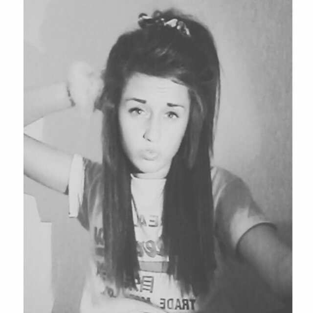 Pin:2b30964c Sc:lornalouiseee19 Insta:@itz_ellz
