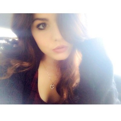 Hallo! Welkom op mijn fanaccount voor mooiste zangeres @savannamusic I met my proud at 27-09-2014 ❤️