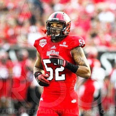 Young man trying to shine bright in this cold dark world! Student-Athlete @ Arkansas State University! RedWolf Football! #52