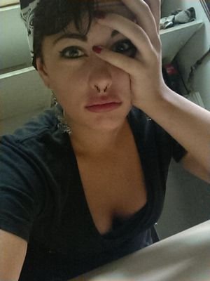 lexusss15161's profile picture. That beauty school life tho. Acting. Movies are my life.