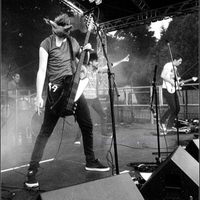 intraverseband's profile picture. Alternative Rock Band from Tunbridge Wells, Kent. @maxpepe @dalehernando