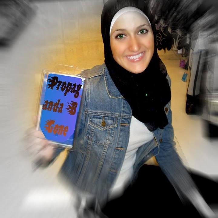 DenaAtassi's profile picture. 