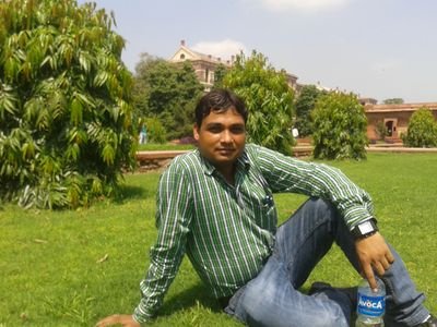 sahi mayane me insan wahi hai jo khud rosan hokar dosro ko rosan kare