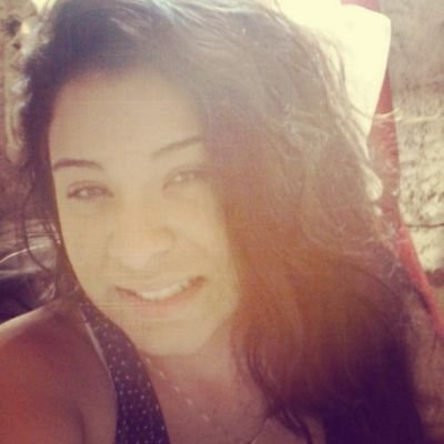 Deiixee a triisteeza praa laa,vaamoos é seer feeliiz...   instagran:priiscilla_soares