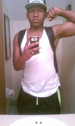 Demontrell95's profile picture. taken by the queen  but I'm a KOoL and laid back nigga