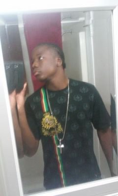 lol i'm a rapper so yea lol follow me and check me im out.... oh what Ok theres this new App Clickchat there's talking photos You should check it out there doin