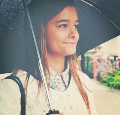 from : Türkiye 
my age :19 
love acting so much 
but I'm a writer 
now I'm writing my new book ,will you migrate !?