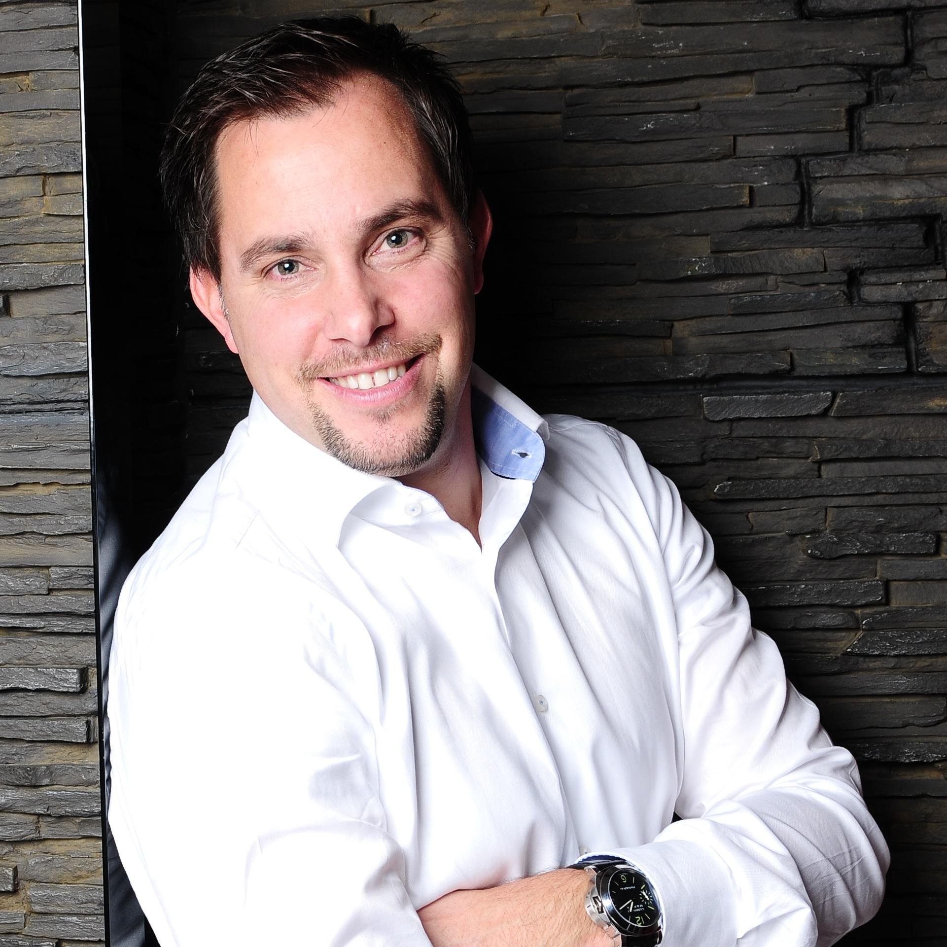 kniests's profile picture. 