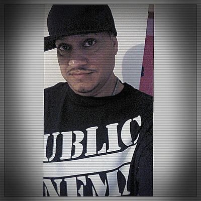 flowunit's profile picture. 