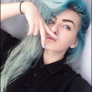 prettyhaifa's profile picture. الإهمال والإهتمام : كلاهما يفقدانك من تحب