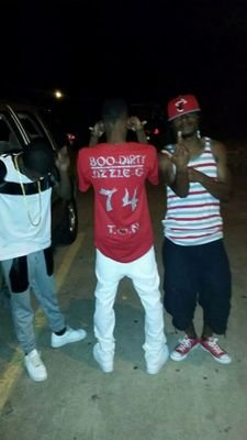 If On Sell Nun On Eat 
Hustling Like Im Starving
#ThugOrNun #T.O.N