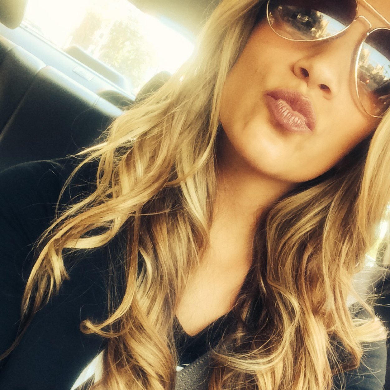 devkov's profile picture. Love what you do, and do what you love.