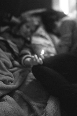 'se hai paura di amare qualcuno è proprio con quel qualcuno che devi stare.'