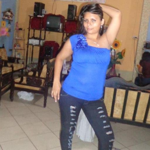 Como no te voy a querer! COMO NO TE VOY A QUERER! Si eres para mi la vida y por eso nunca te dejare! Emelec CAMPEON!