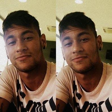 Fã grita, fã chora, fã sente saudade, enfrenta o mundo, atravessa a cidade... o sentimento mias puro e verdadeiro, luto por vc de janeiro a janeiro @neymarjr