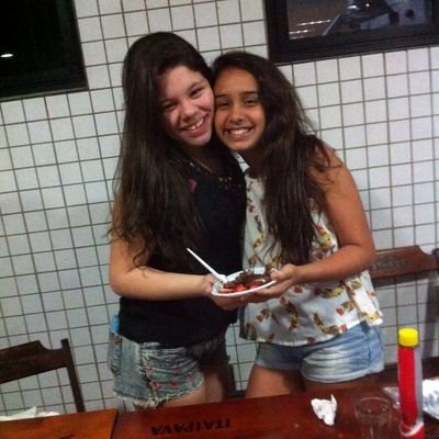  Fico triste quando alguém me ofende, mas, com certeza, eu ficaria mais triste se fosse eu o ofensor. Magoar alguém é terrível.