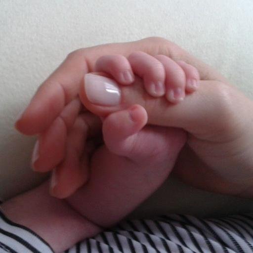 tuvecinita's profile picture. 