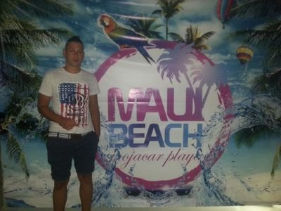 PakikoOlivares's profile picture. ☆ Las personas mueren cuando caen en el olvido ☆ ☥