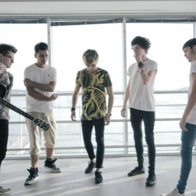 @overloadgen followed you because you deserve it! follow our personals @unionj_amazeme and @Beauismyking
