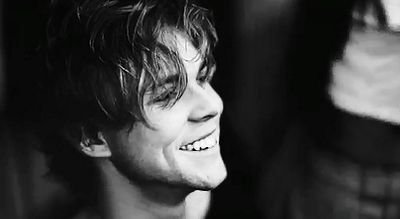 ashtonsclitford's profile picture. 