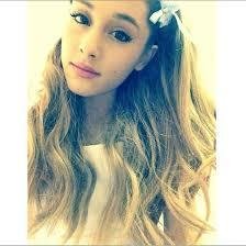 Is there a woman on this planet more perfecttttt than @ArianaGrande ? I follow back :)

Get #MyEverything now!