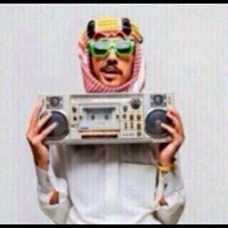 إني احُبك ياهلال دائماً سأقولها بلسان قلبي لا بـ لفظ لساني.